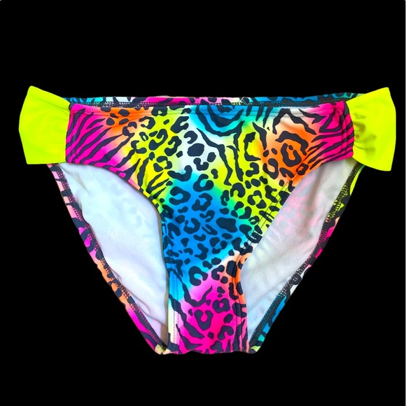 The Academy Brand Other - Girls swimsuit bottom